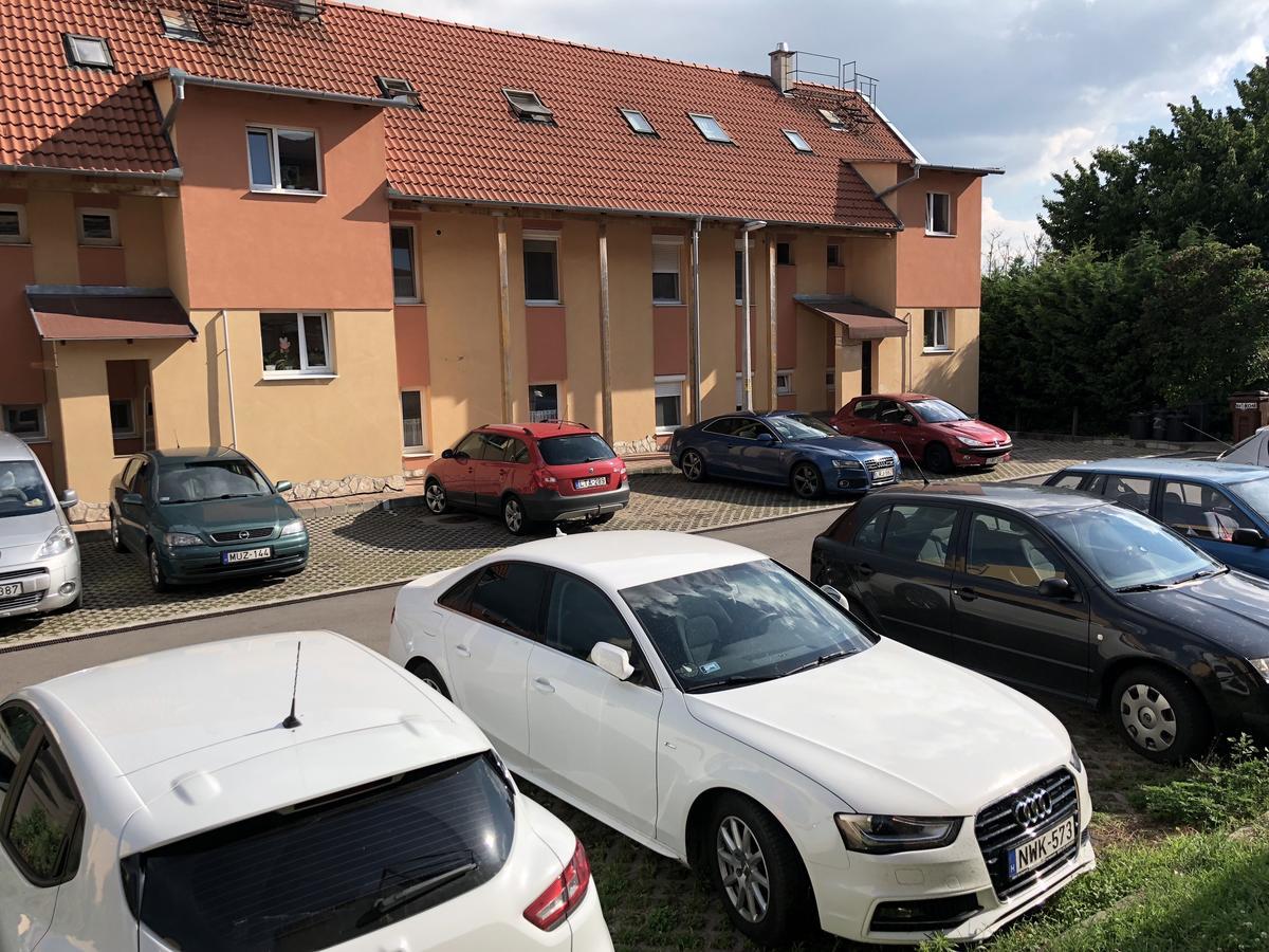 Luxory Home Pécs Eksteriør billede